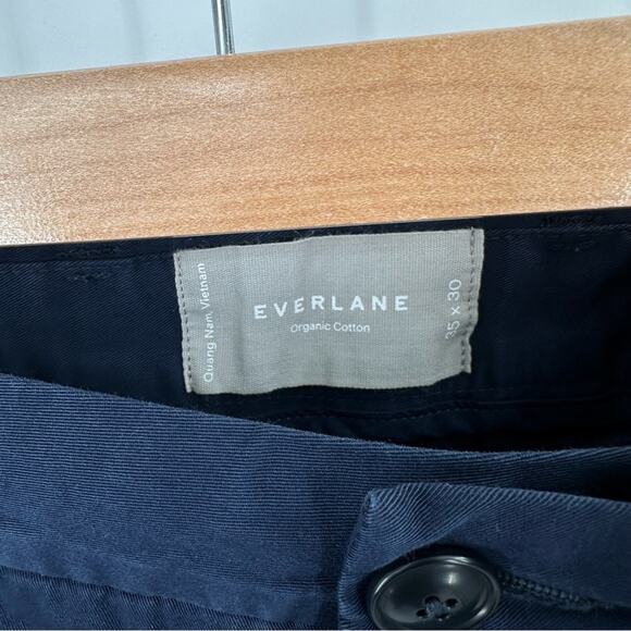 Everlane The Organic Cotton Pleated Chino in deep navy Size 35x30 - Picture 4 of 10